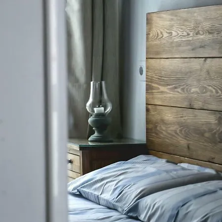 The Nest In The Old Town *